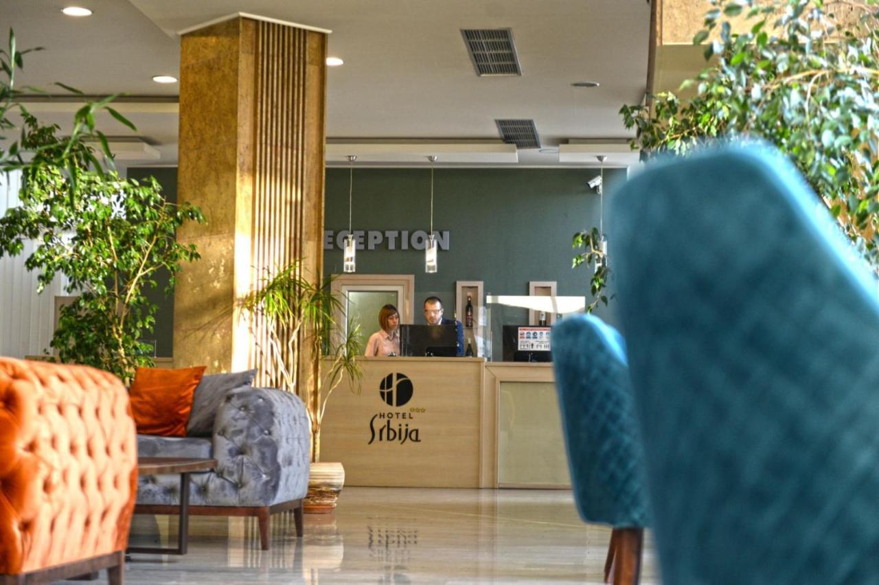 Hotel Srbija 브르사츠 외부 사진