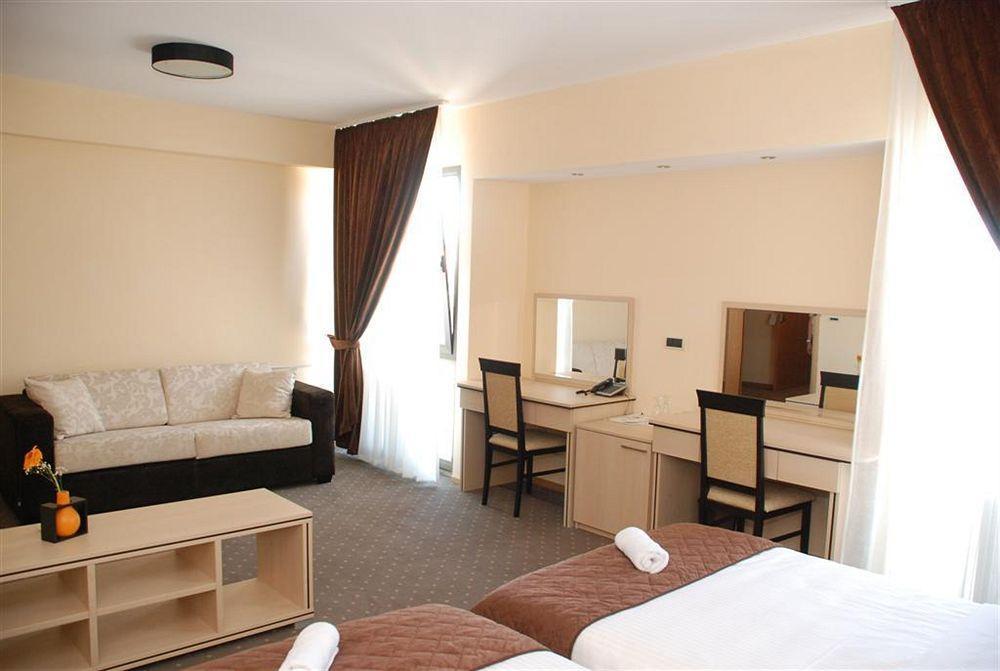 Hotel Srbija 브르사츠 외부 사진