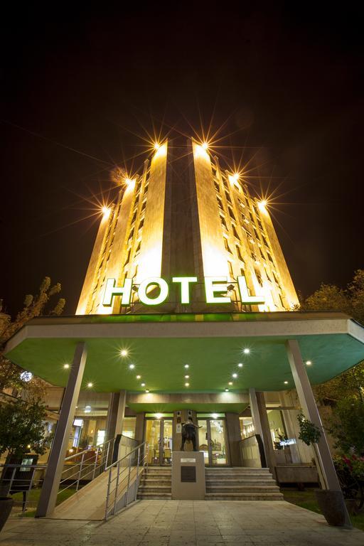 Hotel Srbija 브르사츠 외부 사진