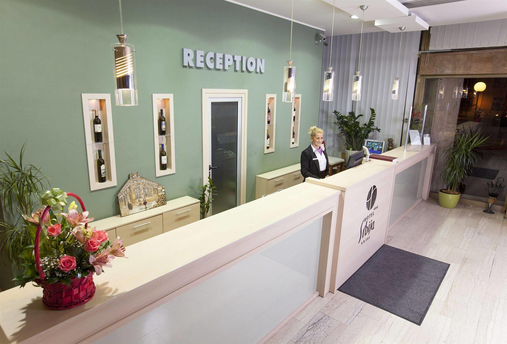 Hotel Srbija 브르사츠 외부 사진