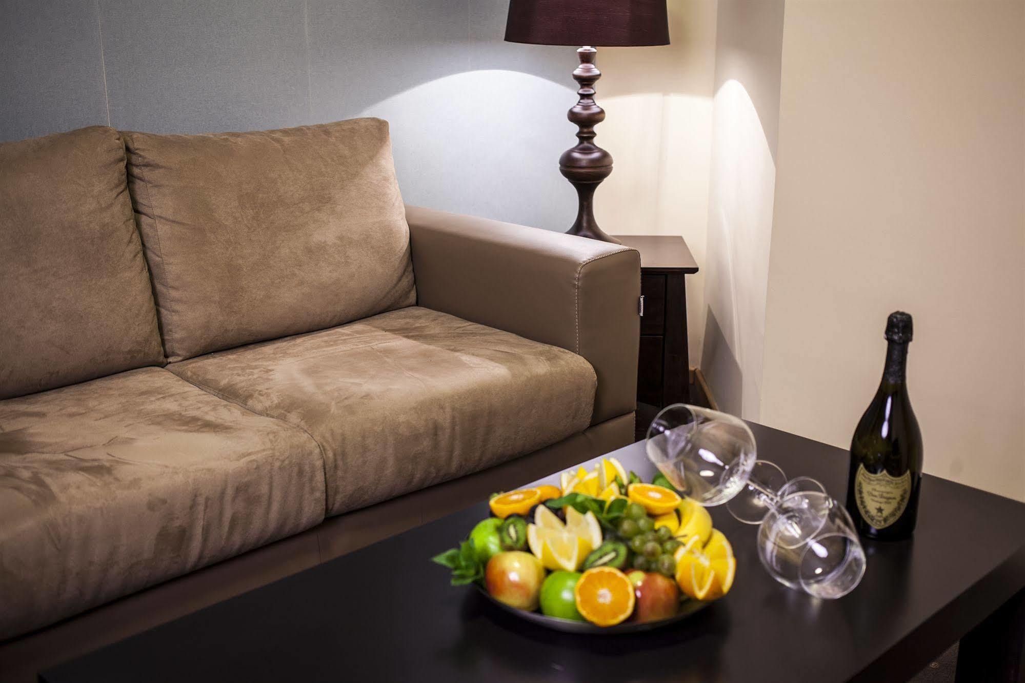 Hotel Srbija 브르사츠 외부 사진