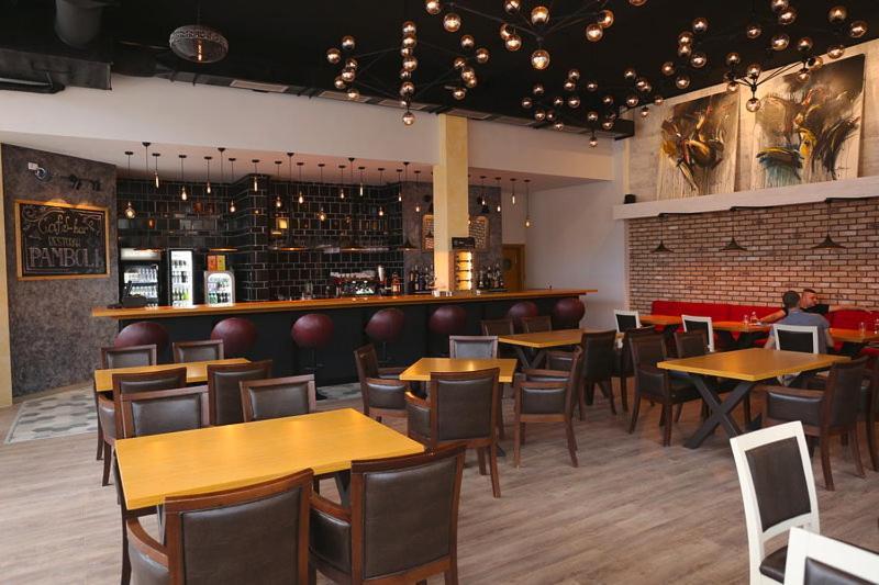 Hotel Srbija 브르사츠 외부 사진